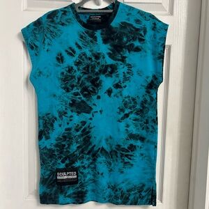 Sculpted Men’s Blue Tie-Dye Muscle Tee Shirt Size Small Sleeveless